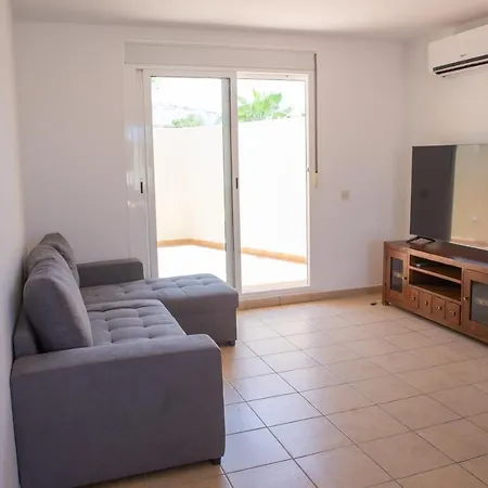 Oasis Fanabe 3 Bedrooms *