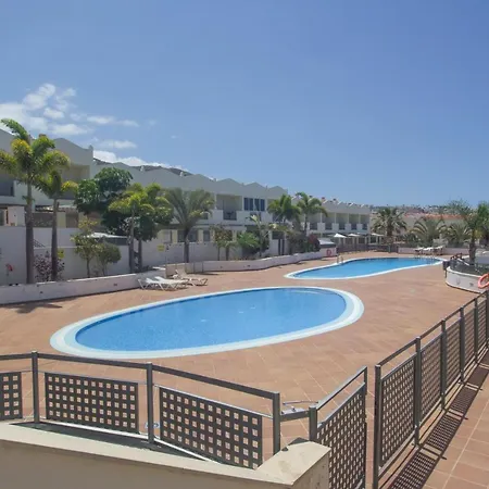 דירה Oasis Fanabe 3 Bedrooms *